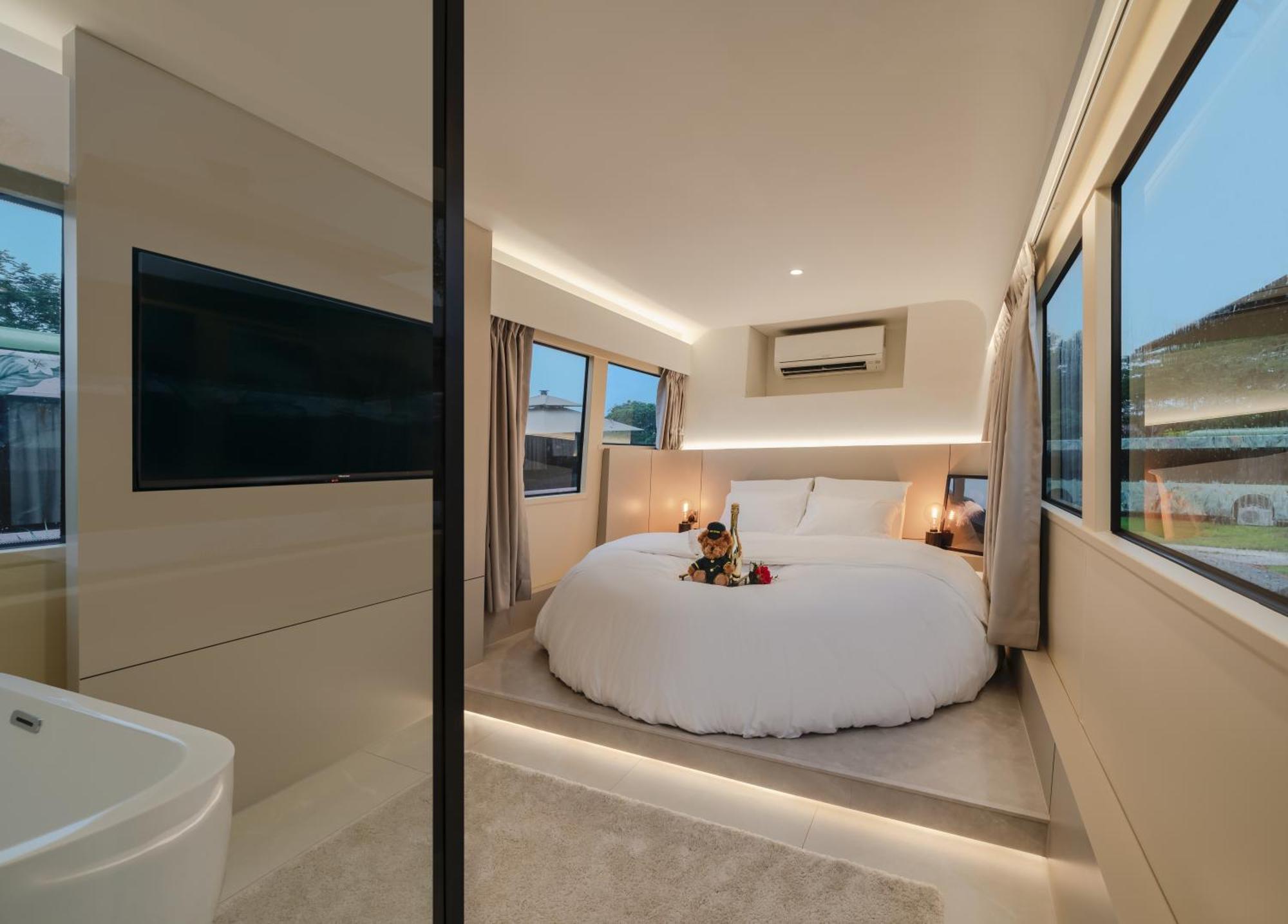 The Bus Collective Hotel Singapore Exterior photo